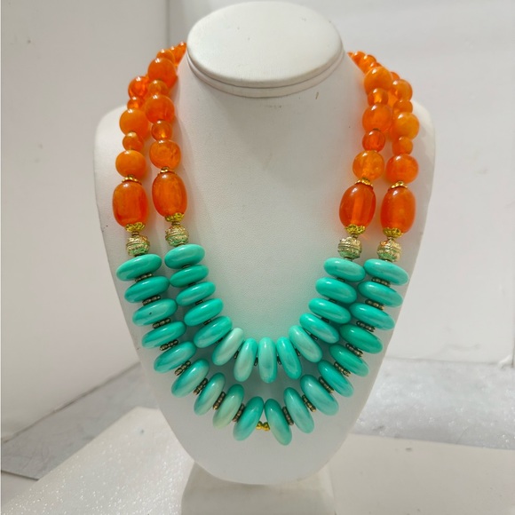 Elegant Orange and Turquoise Beaded Necklace - Picture 2 of 7